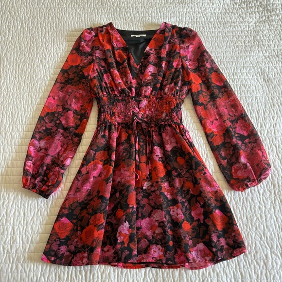 🌹STEVE MADDEN DIANA DRESS🌹 - Picture 3 of 6